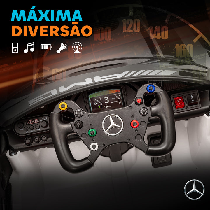 Carro Elétrico para Crianças Mercedes-AMG GT3 Evo Carro de Bateria 12V com Controlo Remoto 2,4G Motor Duplo Rodas Auxiliares Alça de Transporte Música Faróis 115x66x44 cm Branco