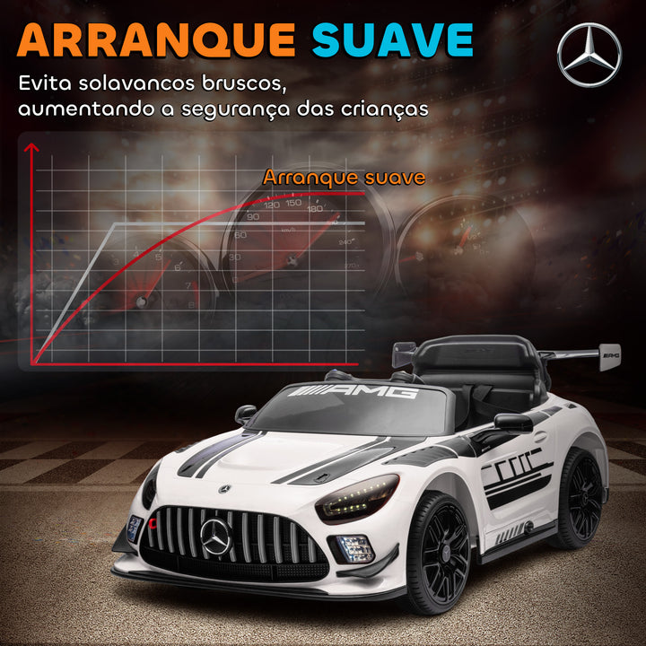 Carro Elétrico para Crianças Mercedes-AMG GT3 Evo Carro de Bateria 12V com Controlo Remoto 2,4G Motor Duplo Rodas Auxiliares Alça de Transporte Música Faróis 115x66x44 cm Branco