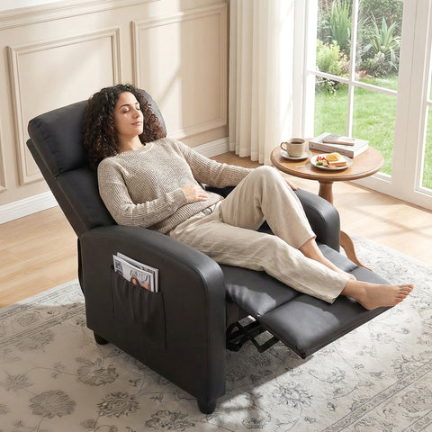 Poltrona de Massagem Poltrona Relax Reclinável com 2 Zonas de Massagem 8 Programas 5 Níveis de Intensidade e Controlo Remoto Estofada em PU 68x88x98 cm Preto