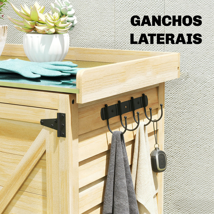 Armário de Exterior em Madeira com Teto de Metal Galvanizado, Prateleiras, 2 Portas e Ganchos para Armazenamento de Ferramentas, 71,5x39x95 cm
