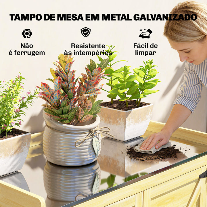 Armário de Exterior em Madeira com Teto de Metal Galvanizado, Prateleiras, 2 Portas e Ganchos para Armazenamento de Ferramentas, 71,5x39x95 cm
