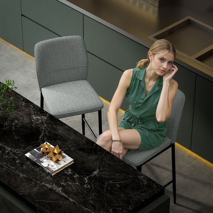 Conjunto de 2 Bancos de Bar Bancos Altos de Cozinha com Encosto e Apoio para os Pés Estofados em Veludo Estrutura de Aço Bancos Altos Modernos para Sala de Jantar Balcão 41x52x97 cm Cinza