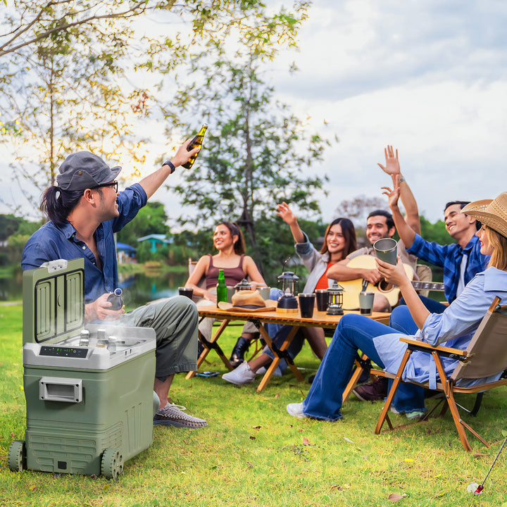 Geleira Portátil Elétrica 45L Geleira de Carro -20? a +20? 12V/24V Mini Geleira com Rodas Compressor e Ecrã LED Tátil para Casa Campismo Viagens Automóvel 64,5x43,5x53 cm Verde