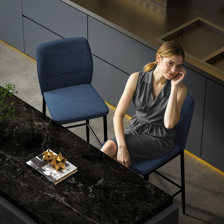 Conjunto de 2 Bancos de Bar Bancos Altos de Cozinha com Encosto e Apoio para os Pés Estofados em Veludo Estrutura de Aço Bancos Altos Modernos para Sala de Jantar Balcão 41x52x97 cm Azul