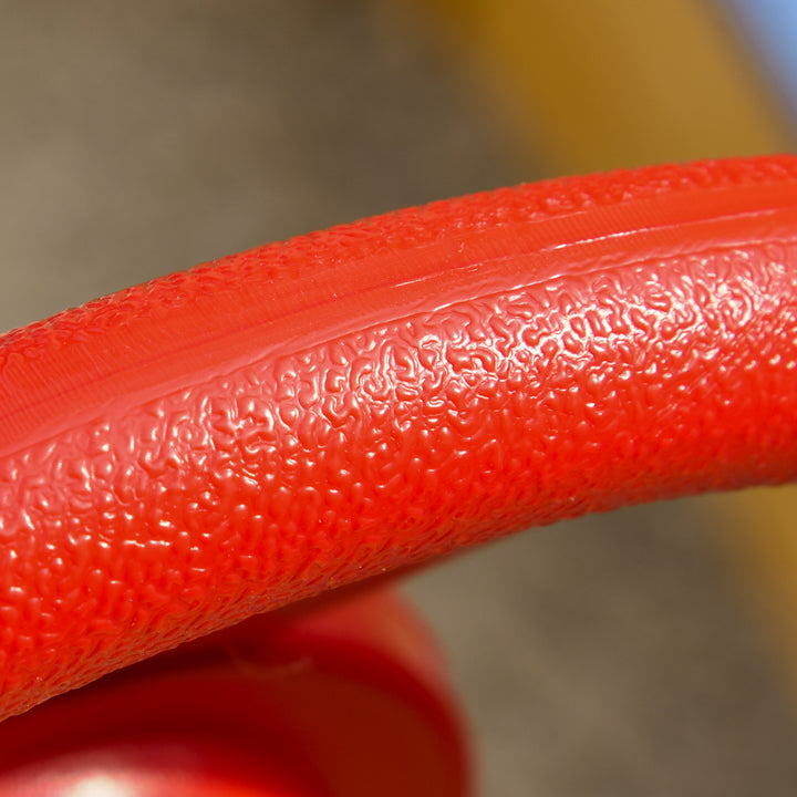 Caixa de Areia Infantil de Madeira Desenho de Galeão com Assento 2 Degraus Bandeira Vermelha e Leme Caixa de Areia de Jardim para Crianças acima de 3 Anos 158x78x45,5cm Natural