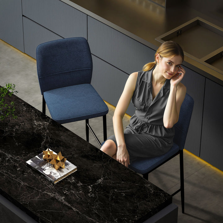 Conjunto de 2 Bancos de Bar Bancos Altos de Cozinha com Encosto e Apoio para os Pés Estofados em Veludo Estrutura de Aço Bancos Altos Modernos para Sala de Jantar Balcão 41x52x97 cm Azul