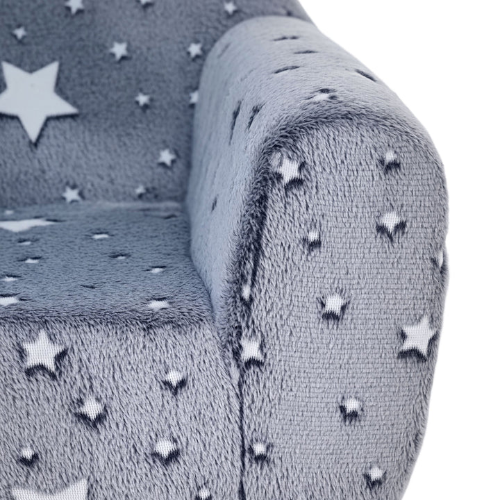 Poltrona para Crianças com Desenho de Estrelas que Brilham no Escuro Sofá para Crianças de 18-36 Meses Tecido Suave de Veludo Apoios de Braços Carga 45 kg 55x40x55 cm Cinzento
