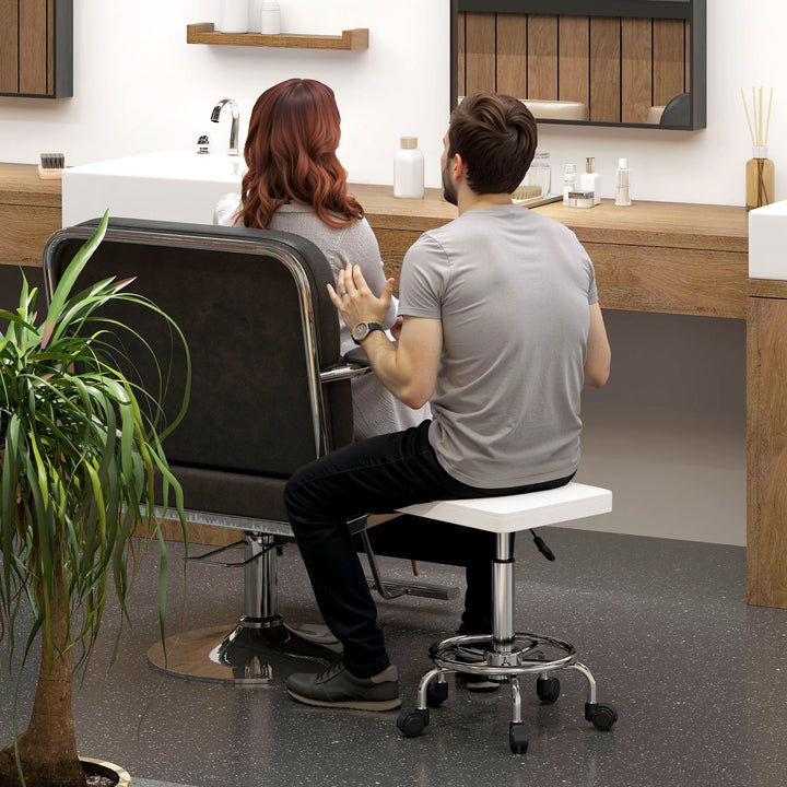 Banco Giratório Banco com Rodas Altura Regulável 50-66 cm Assento Estofado em Imitação de Couro Descanso para os Pés para Salões e Oficinas 34x34x50-66 cm Branco