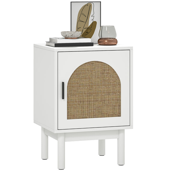 Mesa de Cabeceira Mesa de Cabeceira com Porta de Vime Prateleira Ajustável e Pés de Madeira Estilo Boémio Mesa Auxiliar para Sala de Estar Quarto 40x35x58 cm Branco