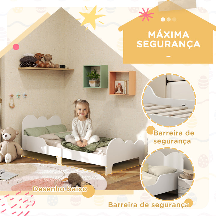 Cama para Crianças acima de 3 Anos 143,5x74,5x56 cm Estrutura de Cama Infantil com Desenho de Núvem e Barreira de Segurança para Dormitório Branco