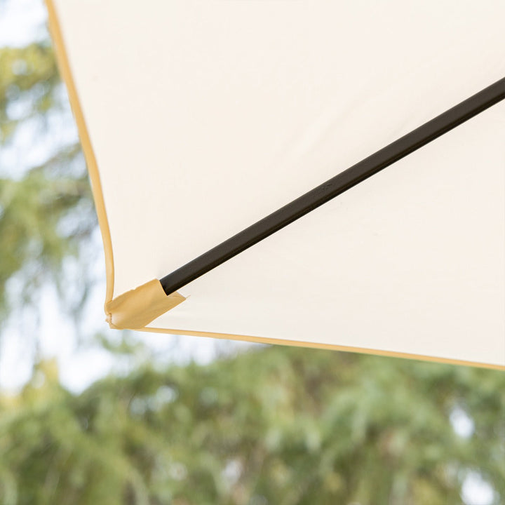 Conjunto de Móveis de Jardim com 4 Cadeiras Dobráveis Mesa de Jardim de Vidro e Chapéu de Sol Inclinável Proteção Solar para Pátio Terraço Exterior 80x80x70cm Bege