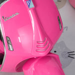 Mota elétrica Vespa para crianças acima de 3 anos com Faróis Música e 2 Rodas Auxiliares 108x49x75 cm Rosa